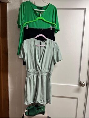 Lot of women’s clothes. Express Black Skirt/ Green Top/jumpsuit/Green mules
